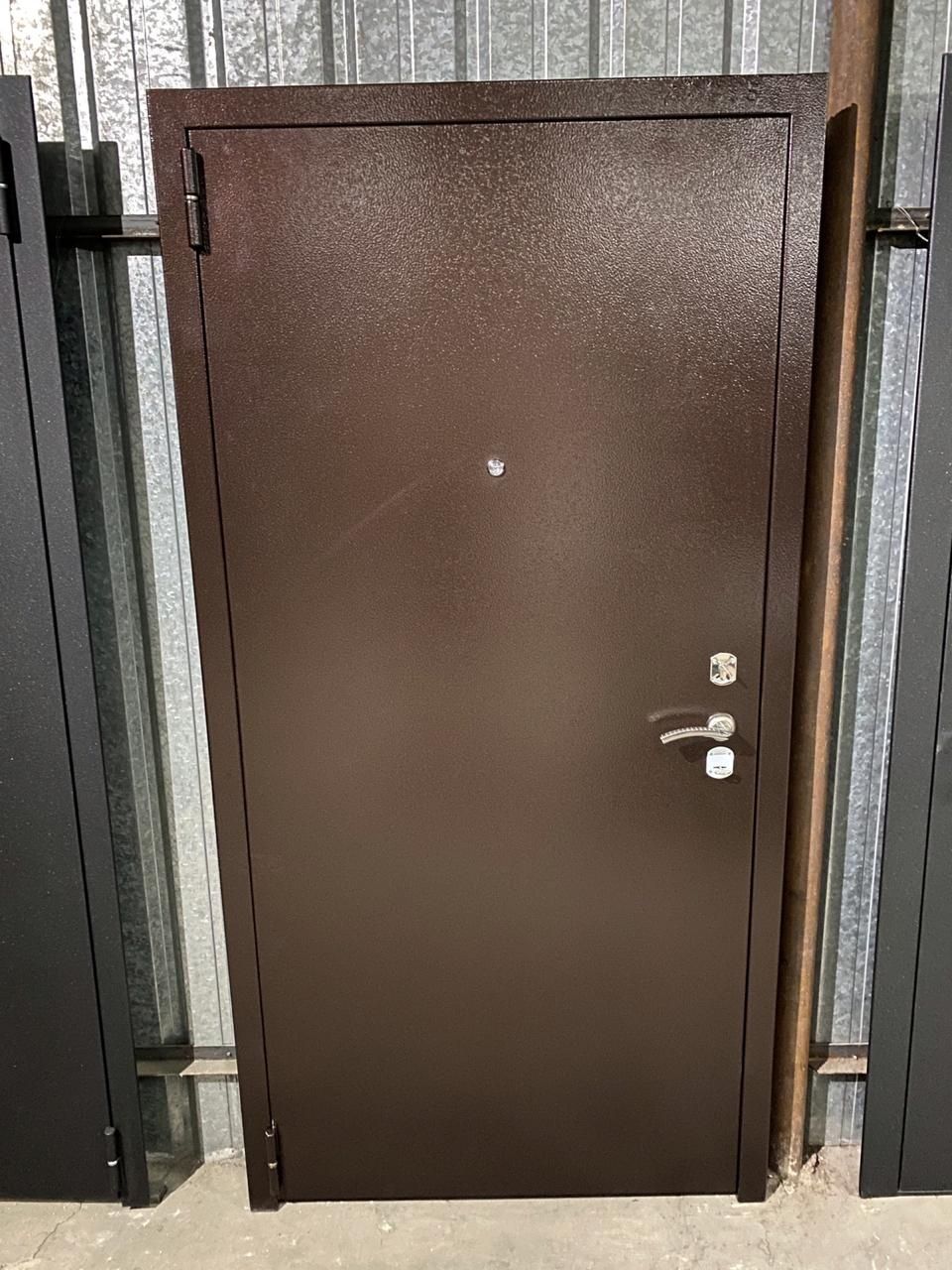 Двери входные металлические