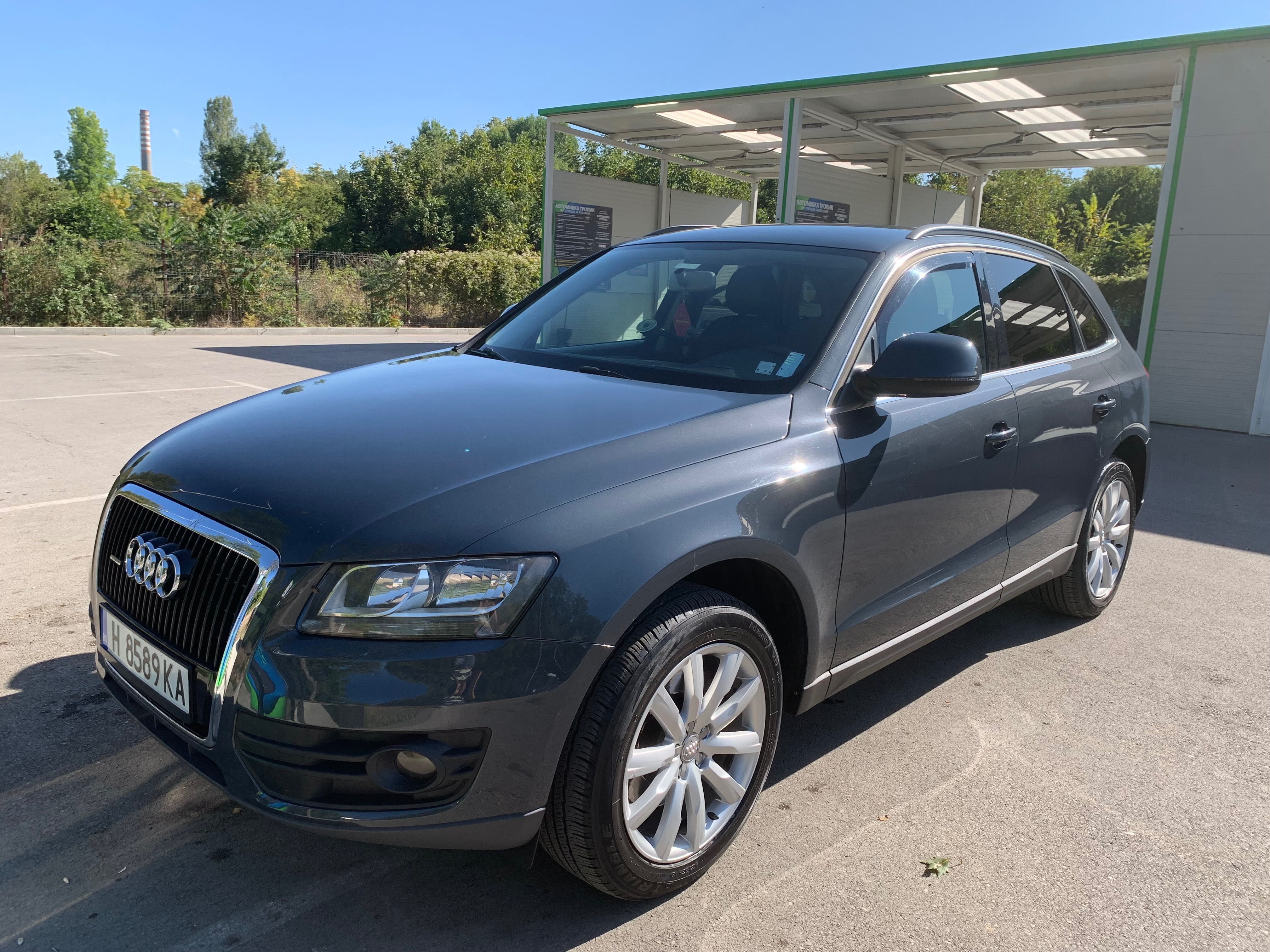 Джип Audi Q5 2010г.