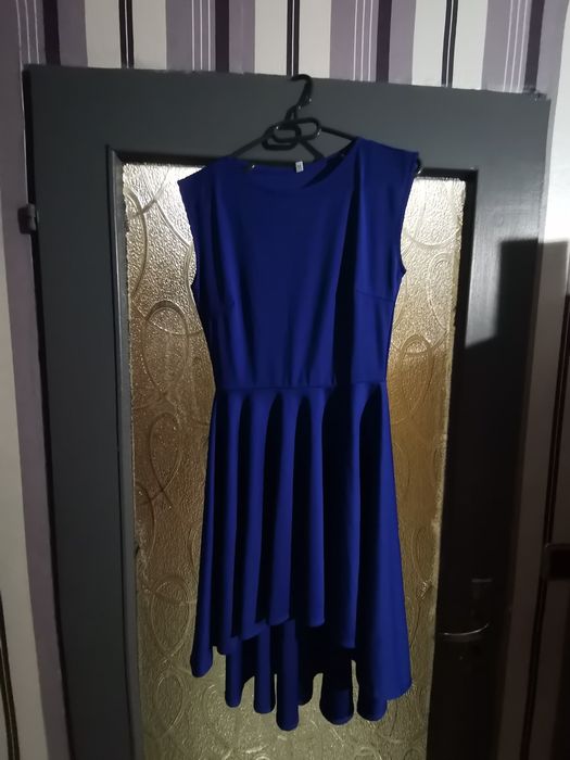 Рокли с къс и дълъг ръкав