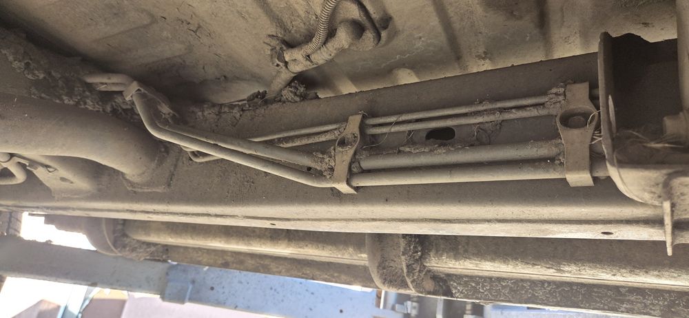 Mitsubishi L 200 climatronic funcțional 4x4