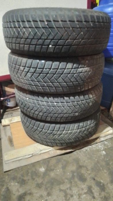 Pneuri de iarna 195/65/R15