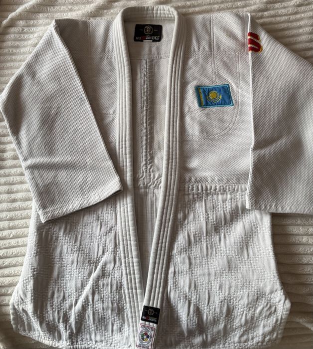 Продам кимоно