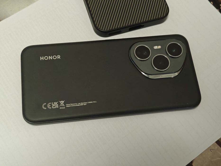 Vând sau Schimb Honor 400 PRO  5G 512GB