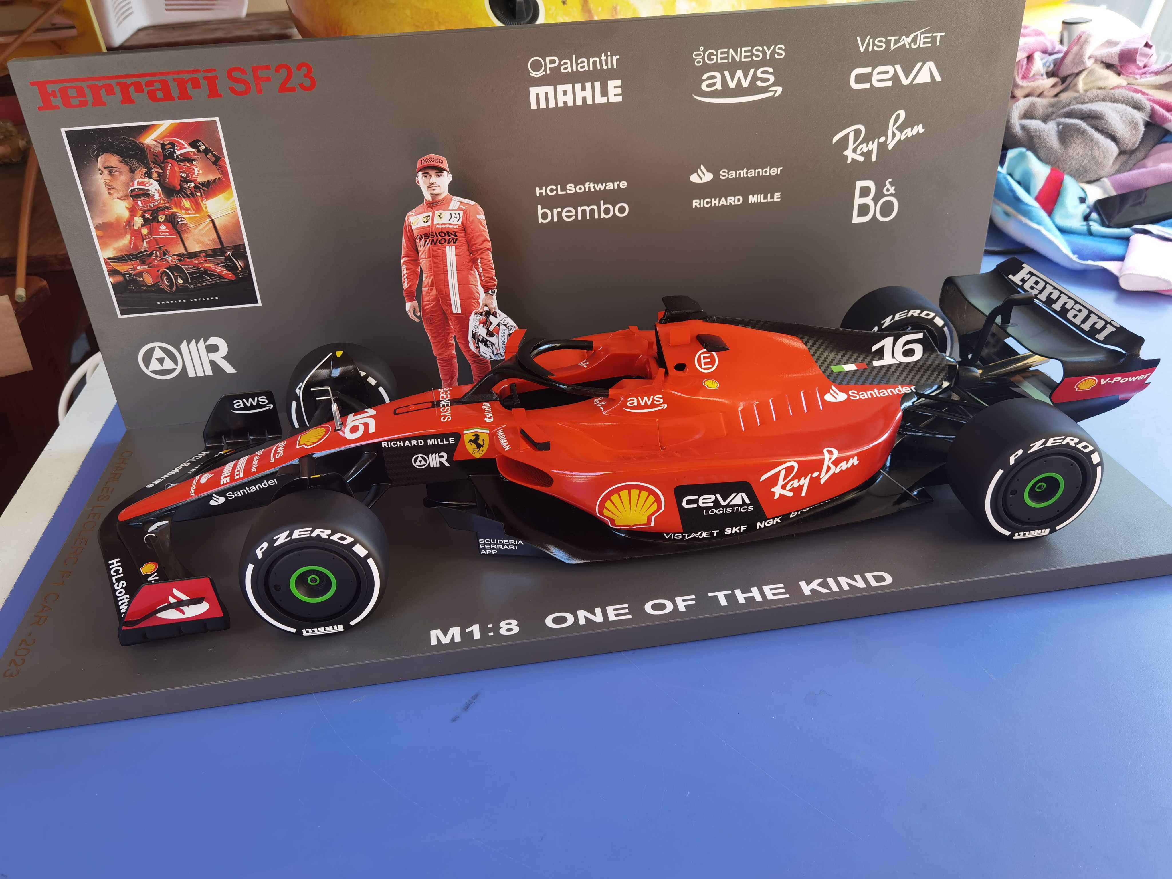 БОЛИД ФОРМУЛА F1 - ръчна изработка