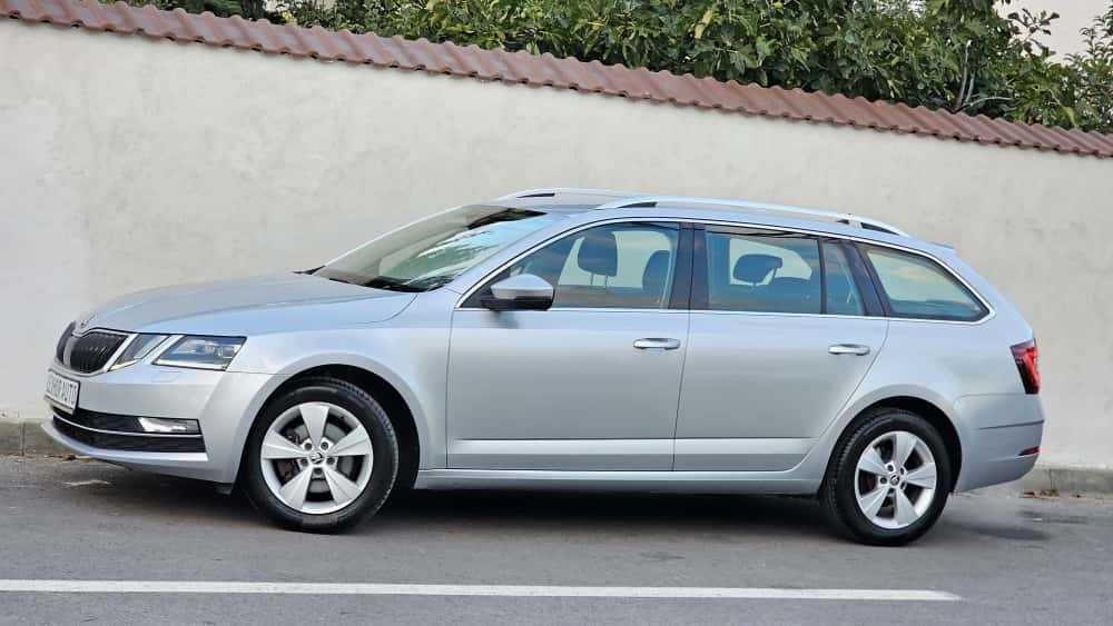 Skoda Octavia STYLE 2.0TDI 150cp 2019 DSG / Matrix Virtual Cockpit TOP