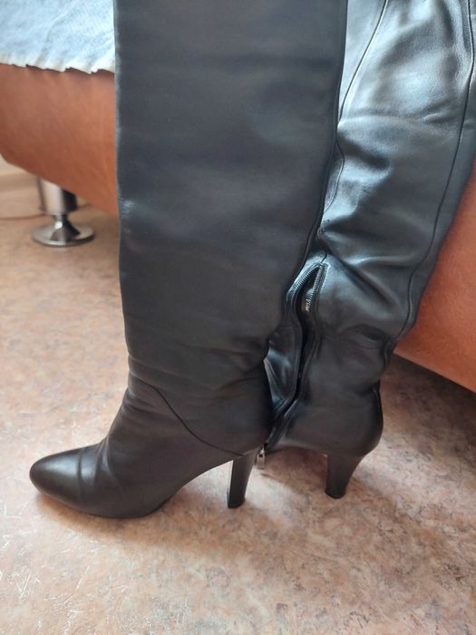 Женские зимние сапоги