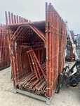 Vând schelă metalică