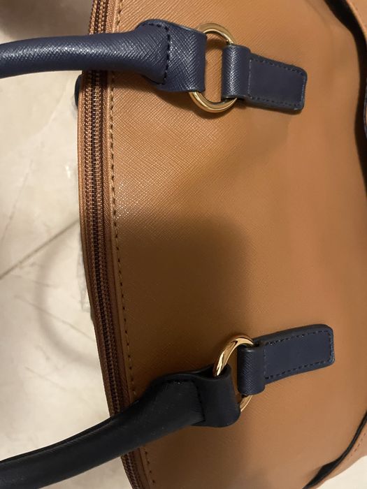 Poseta Tommy Hilfiger - noua, fara eticheta