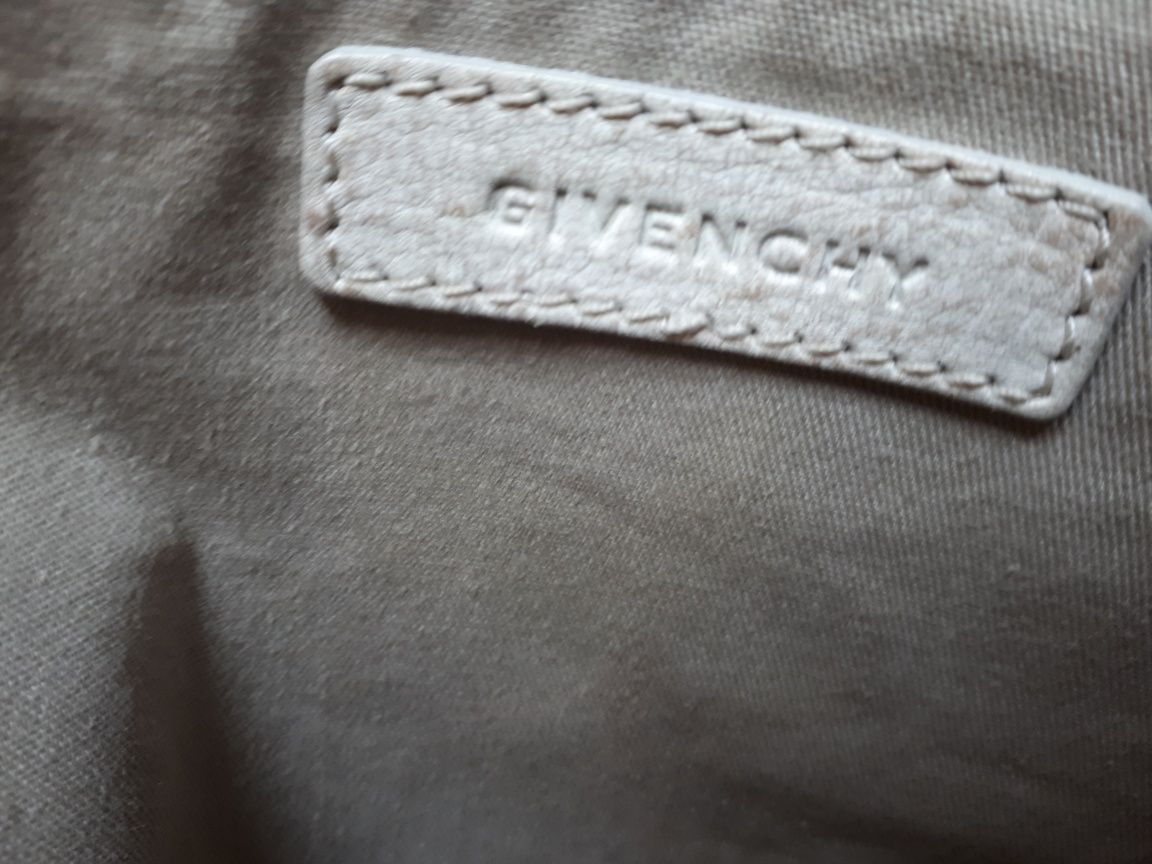 Givenchy сумка оригинал