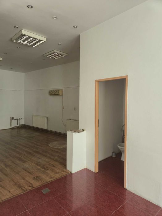 PF Vand spatiu comercial Lugoj