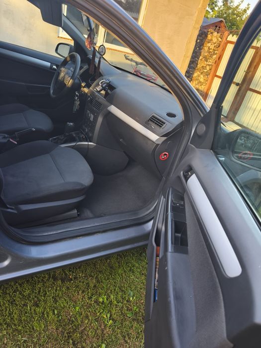 Opel Astra h 1.9
