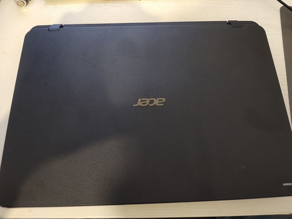 Лаптоп Acer Travelmate B117 11.6"