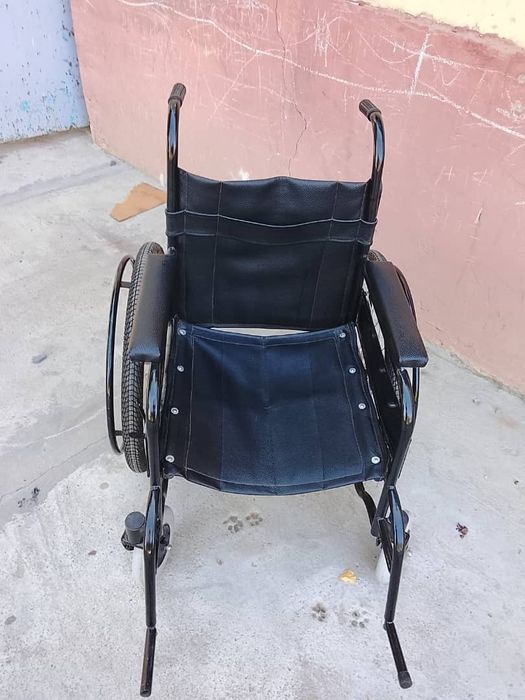 Инвалидная коляска