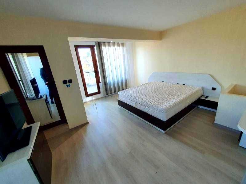 Артистичен мезонет в к-с Братя Миладинови