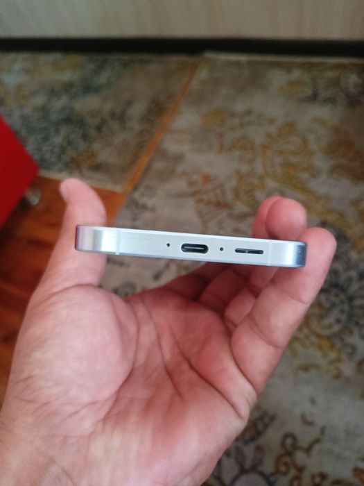 SAMSUNG A55 5G xolati alo kelishtirib beramiz