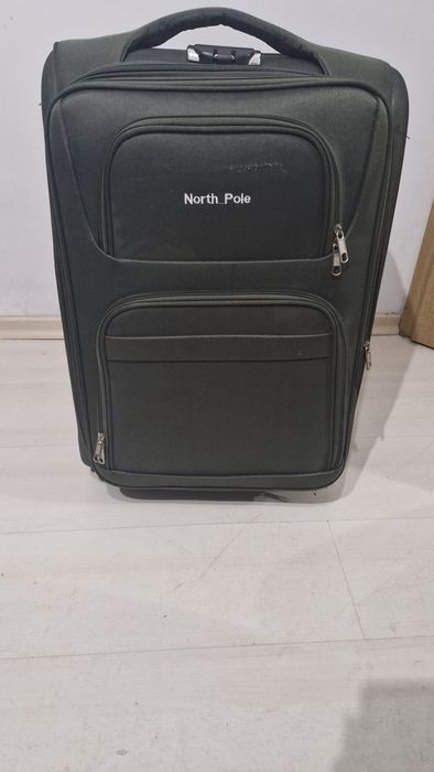 Куфар среден 24" . Medium suitcase for sale