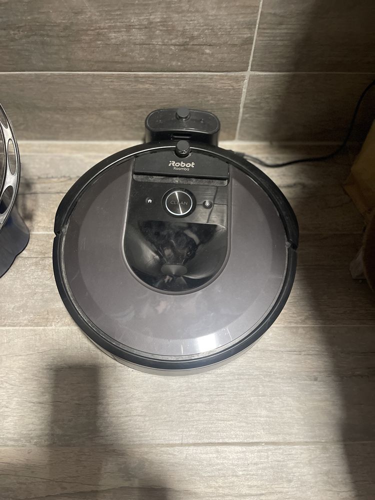 IRobot Roomba i7