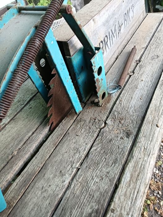 Circular trifazic de tăiat lemne