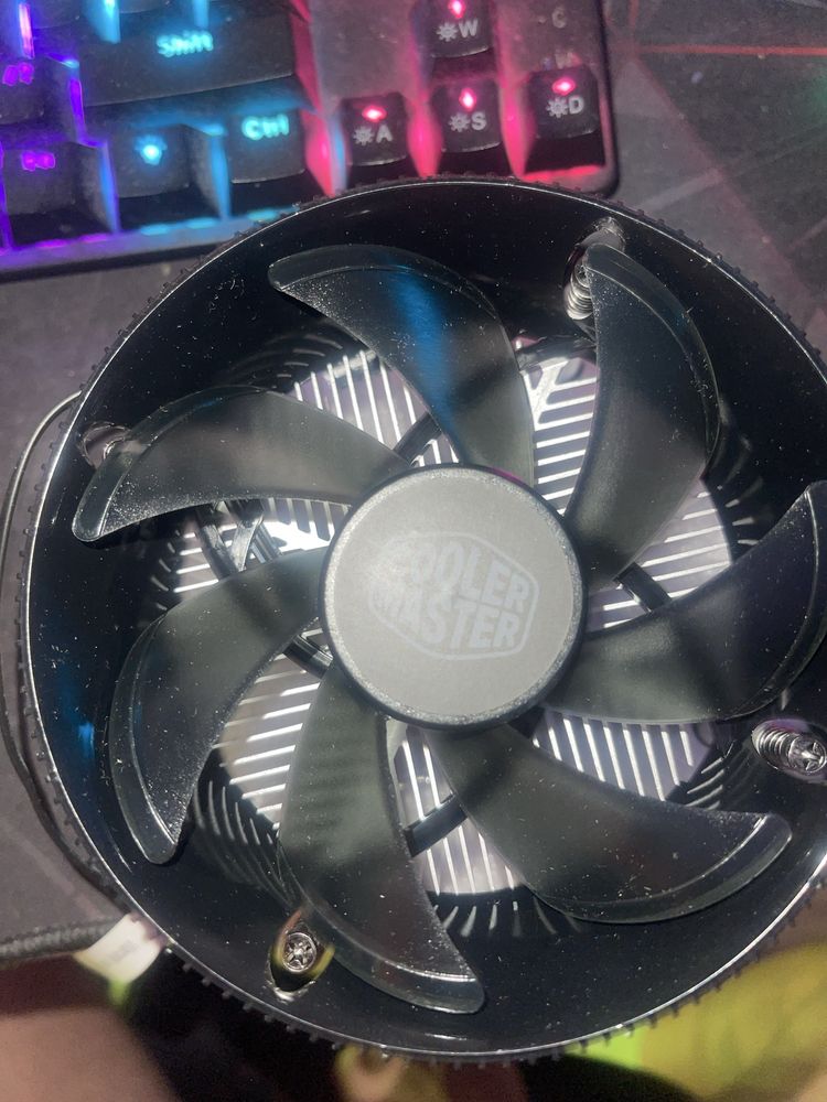170 LGA1700 охлаждане на процесора