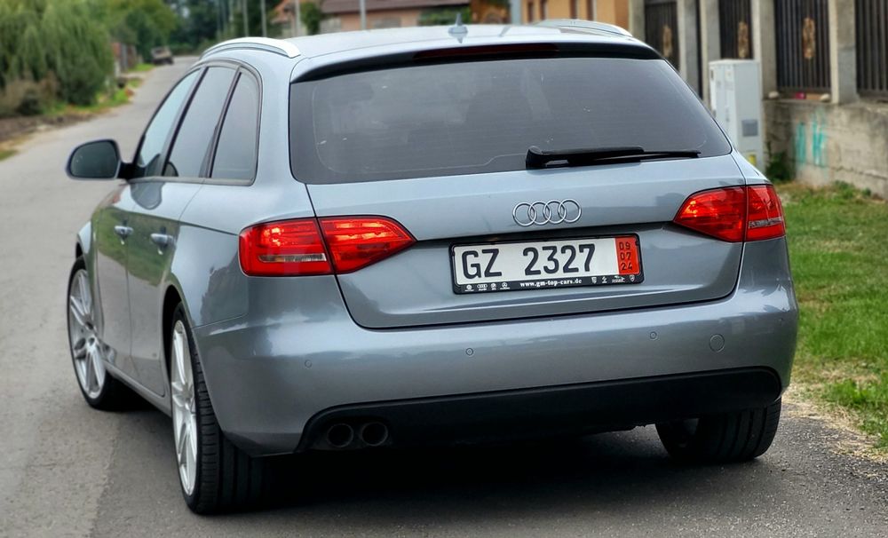 Audi a4 2.0 tdi s line