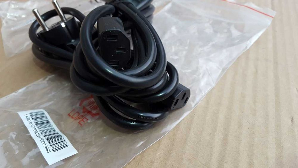 Set 30 cabluri alimentare Schuko IEC C13 230V 3 pini - NOU