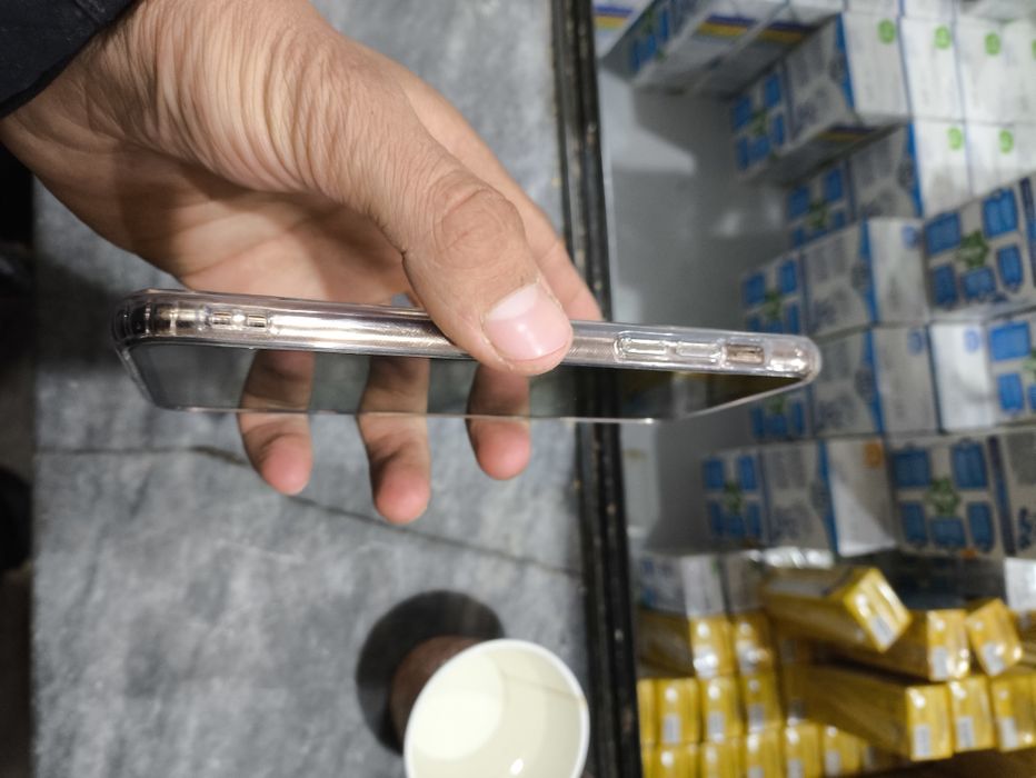 iPhone 11 promax sotiladi