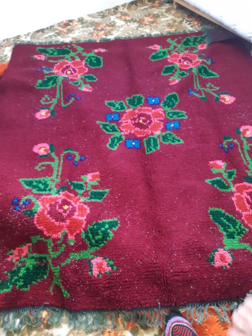 Родопски одеяла, китеници и халища