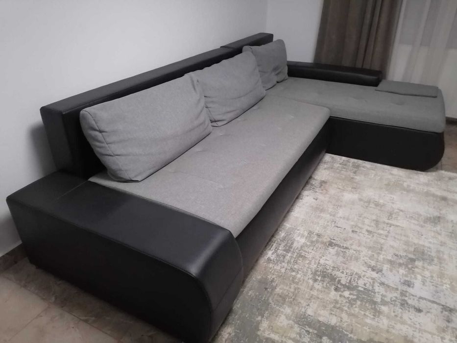 Canapea pe colt stanga extensibila