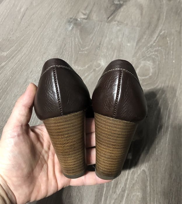 Pantofi piele geox 38 pantofi noi piele maro cu toc geox respira 38