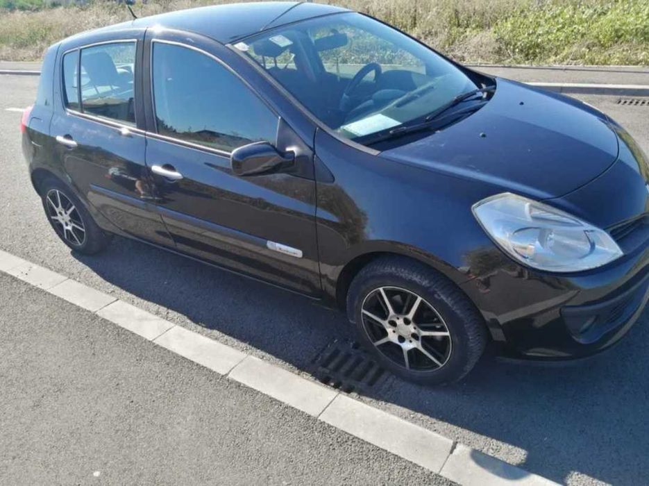 Vand auto Renault Clio