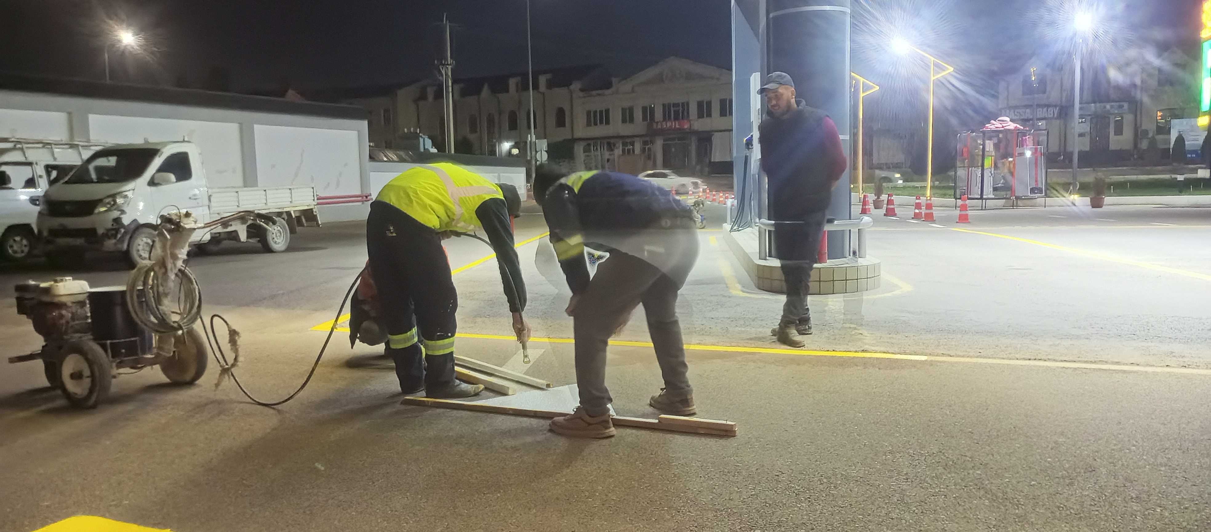 Yo'l chiziqlari chizish xizmati Razmetka