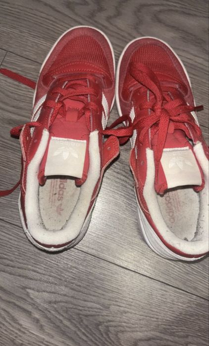 adidasi adidas pentru fete marimea 36 2/3