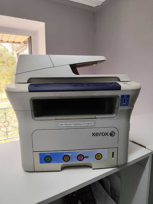 Xerox принтер МФУ 3в1 в отличном состояние