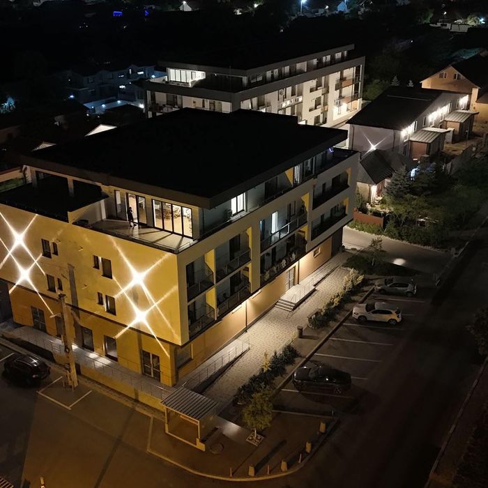 Apartament 3 camere cu terasa 135 mp utili + loc parcare