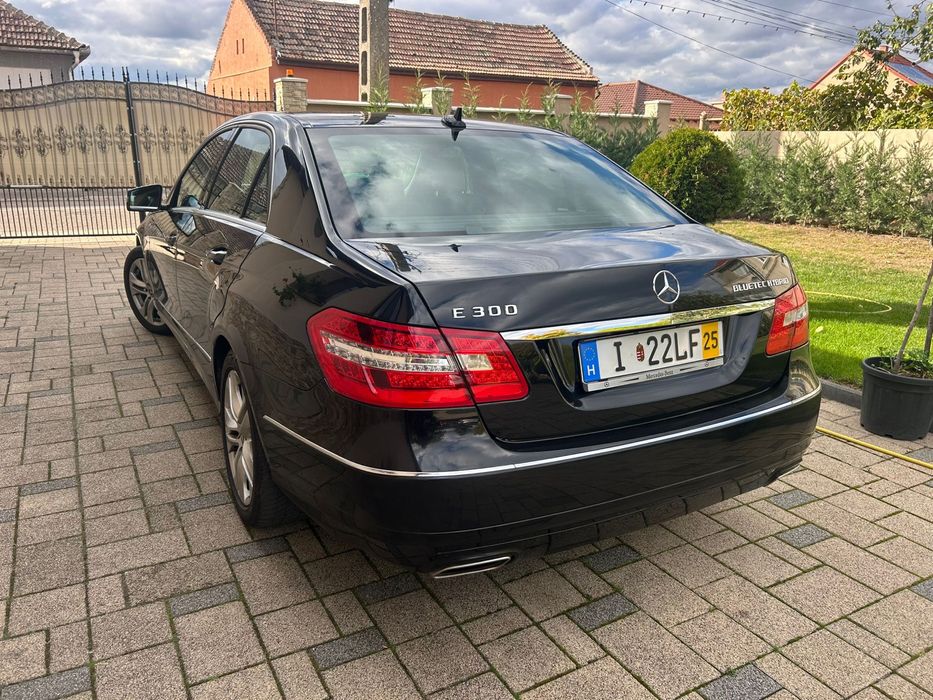 Mercedes E Class 300 Hybrid 2013