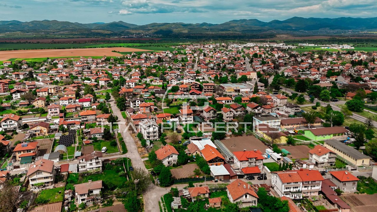 Продава се Парцел в с. Чепинци, Област София-град - 1273 кв.м за 150 €/кв.м - Снимка #4