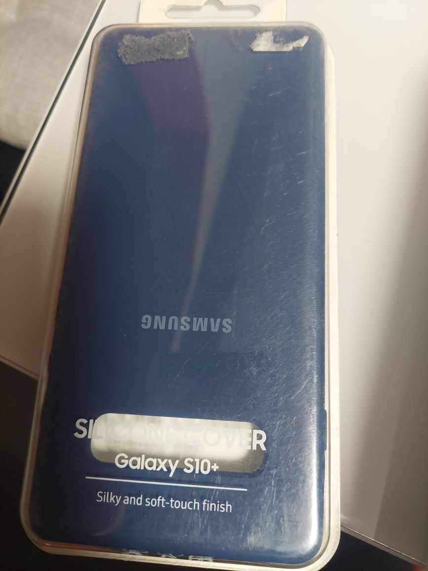 Кейс за samsung A72 и S10+