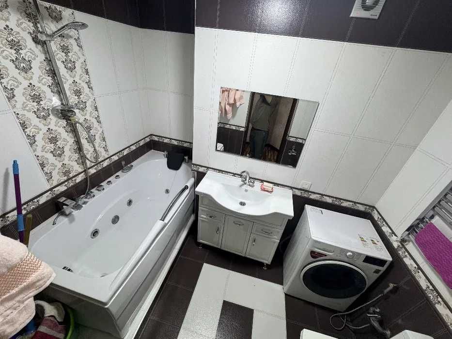 Сдаю ШИКАРНУЮ кв-ру 2-ком. 2/8, Яшнабад / Авиатор Корзинка! Зуба*