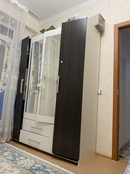 Продам шкаф в хорошем состоянии