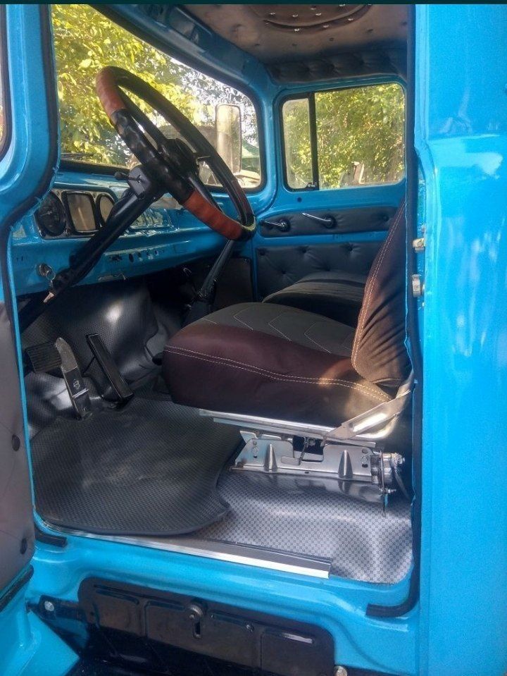 Zil maskovski sotiladi mator ural 88eil 10ming