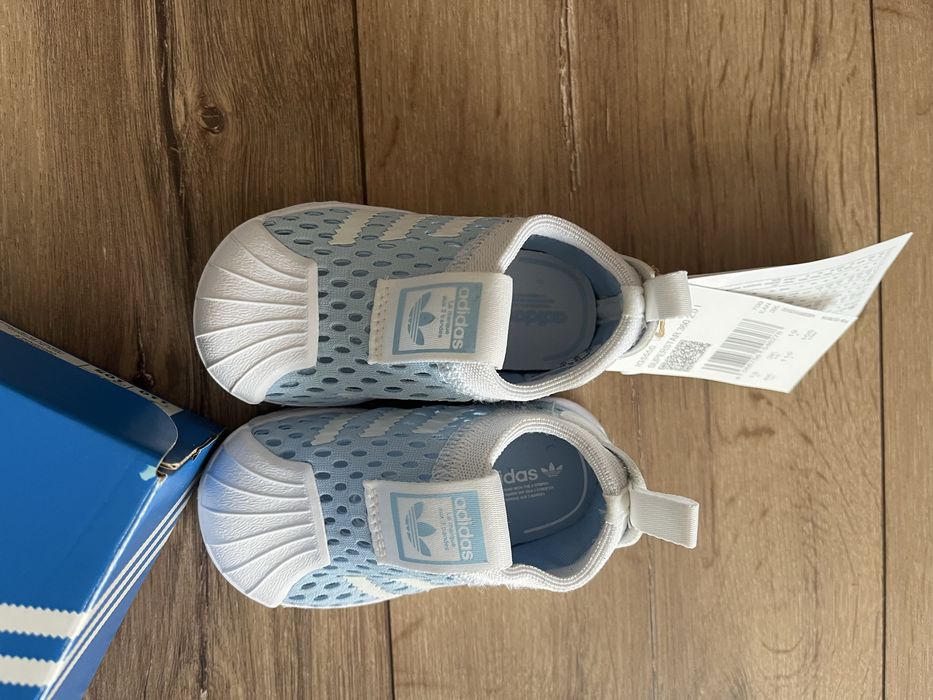 Бебешки обувки Adidas