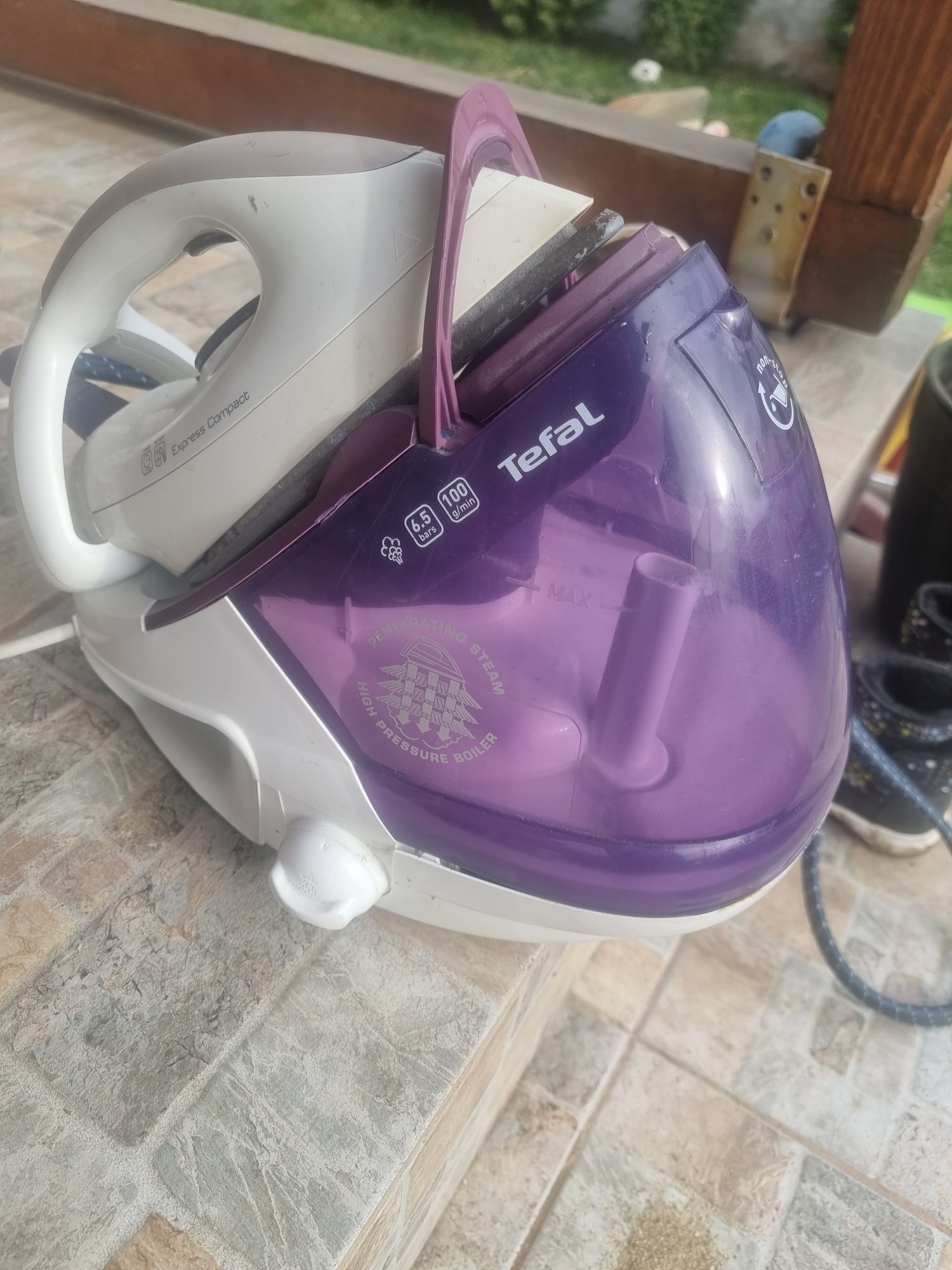 Statie calcat tefal