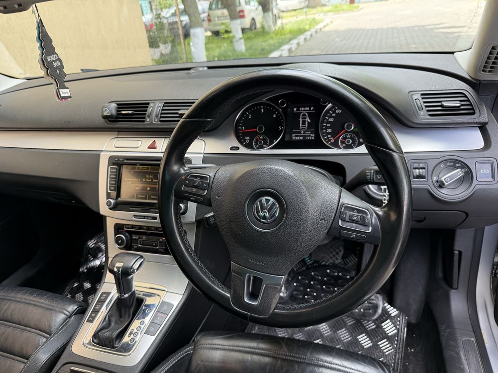 Dezmembrez Passat CC 2.0 TDI CBBB 170 cp DSG Cutie Automata