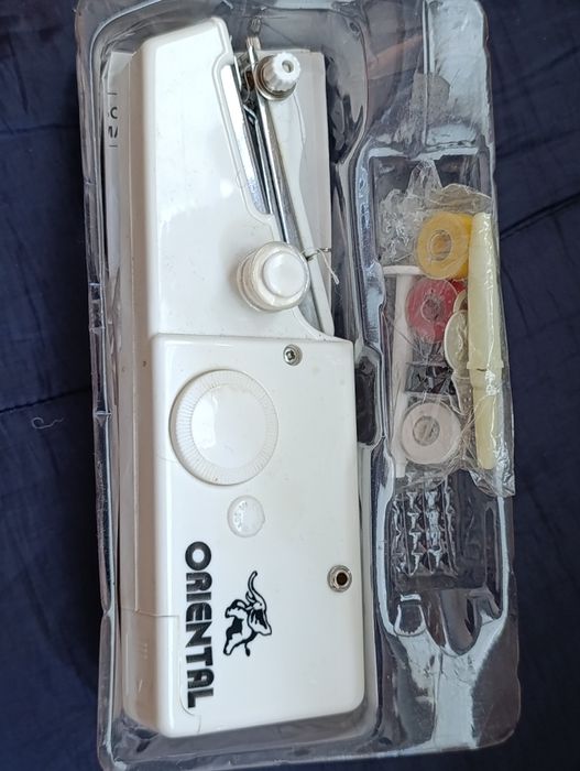 Шевна машинка за шиене ръчна