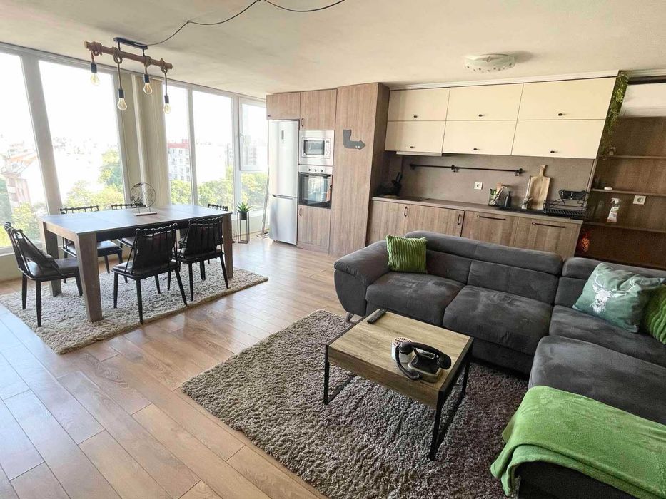 Продава се Двустаен апартамент в Пловдив, Кючук Париж - 90 кв.м за 1316 €/кв.м - Снимка #3