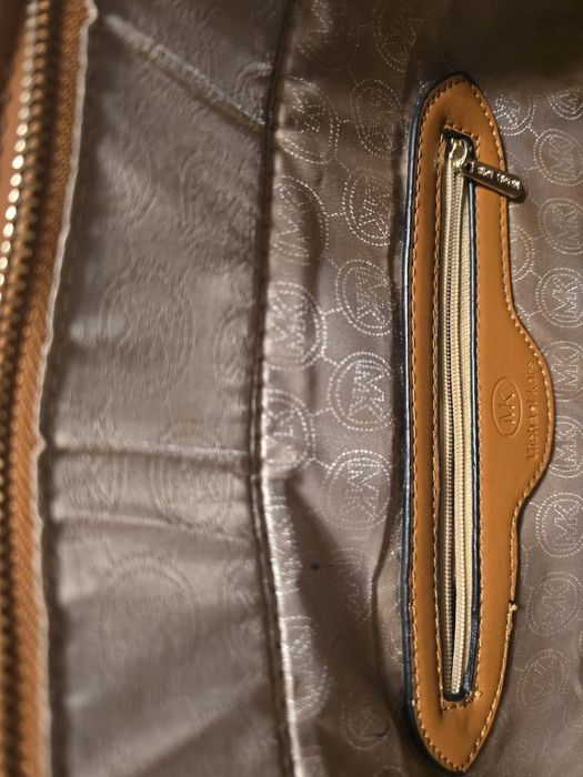 Дамска кожена чанта