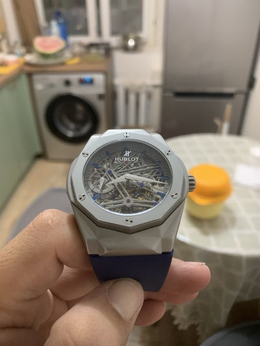 Часы hublot vendome