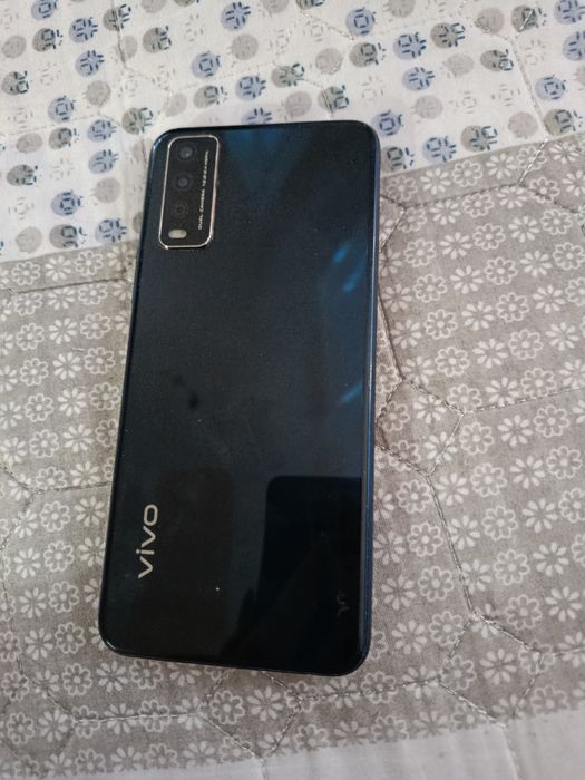 продам смартфон vivo