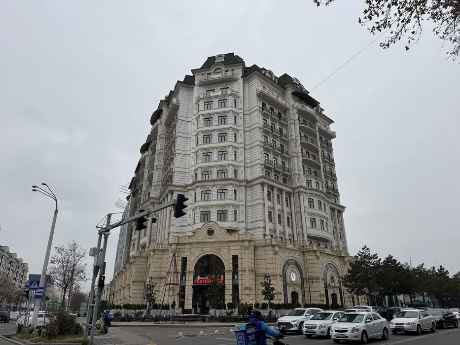 Глинка | ул.Нукус - Продается нежилое помещение вдоль дороги 300м2