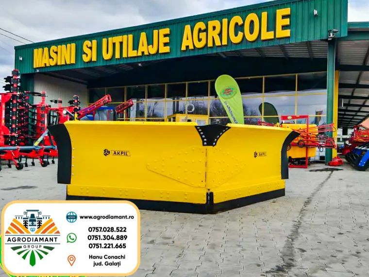 Akpil ALPINUS – Lamă zăpadă extensibilă hidraulic cu prindere în 3 puncte, lățime 3.6-5.0m, tractoare 100-150CP, NOU